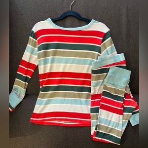 Very gently worn cat & jack pj set size 10